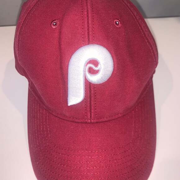 Vintage Philadelphia Phillies Adjustable Hat Maroon Embroidered Logo MLB - Picture 1 of 6